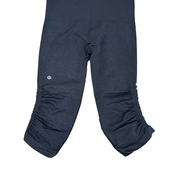 Lululemon Athletica Black Ruched Capris - Picture 2 of 6